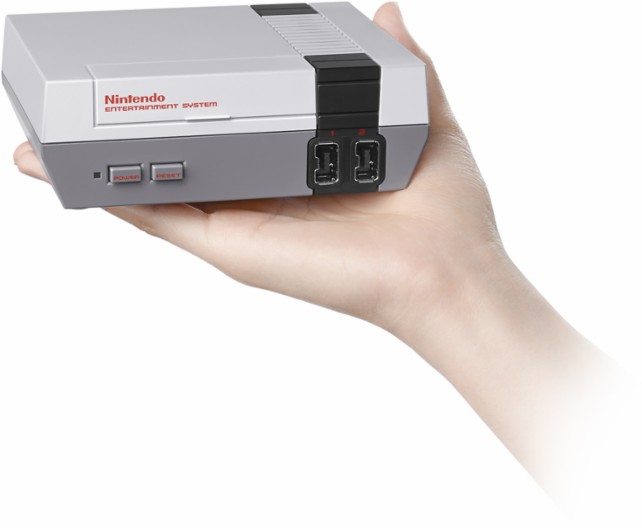 Nintendo mini NES jménem NES Classic Edition v prodeji