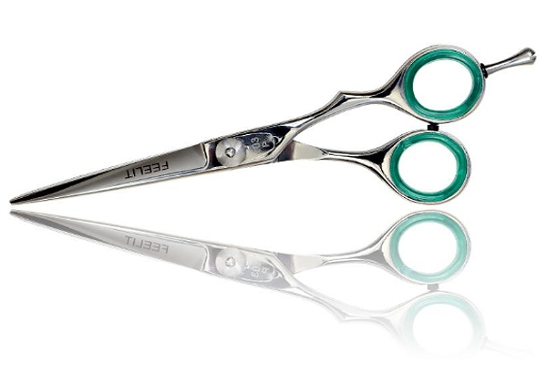 Kadeřnické nůžky pro profesionály i na vlastní úpravu vlasů