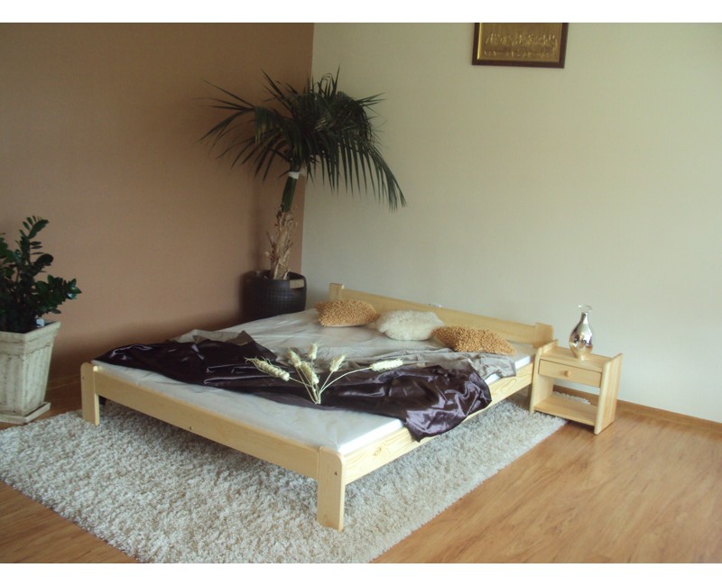 Dvoulůžková postel Anet z masivu 160 x 200 cm