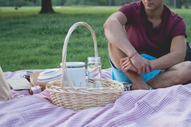 Jak uspořádat piknik v přírodě